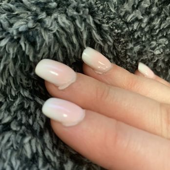 Hollywood Nails - Nail Salons Near Me - Longview, Texas