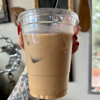 Stereoscope - Iced Flat White - Coffee Roasteries Near Me - Newport Beach, California