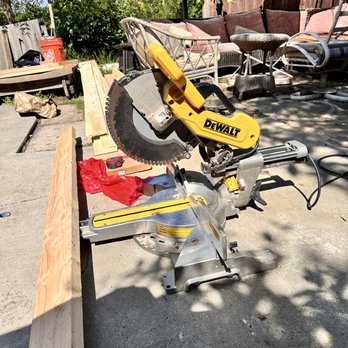 HandyLion - repair of stairs and steps - Handyman Near Me - Los Angeles, California HandyLion - repair of stairs and steps - Handyman Near Me - Los Angeles, California