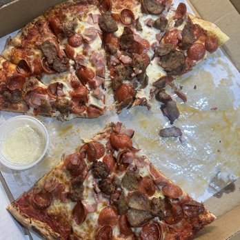 Broadway Pizza & Grill - The Carnivore - Pizza Near Me - Long Beach, California