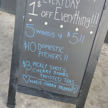 Wonders Bar & Grill - American Near Me - Corpus Christi, Texas Wonders Bar & Grill - American Near Me - Corpus Christi, Texas