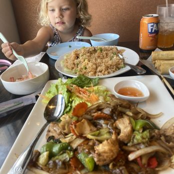 Smile Thai - Thai Near Me - Harbor City, California