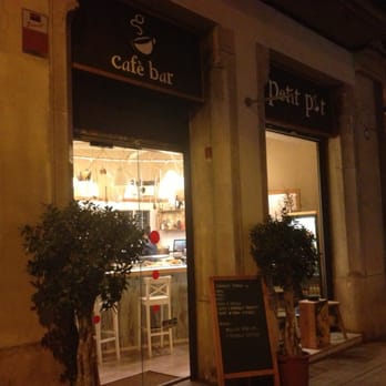 Petit Pot - Coffee & Tea Near Me - Barcelona, B