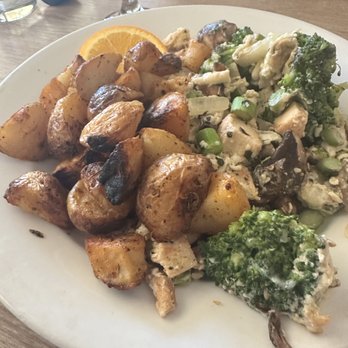 Hugo's - Breakfast & Brunch Near Me - Studio City, California Hugo's - Breakfast & Brunch Near Me - Studio City, California