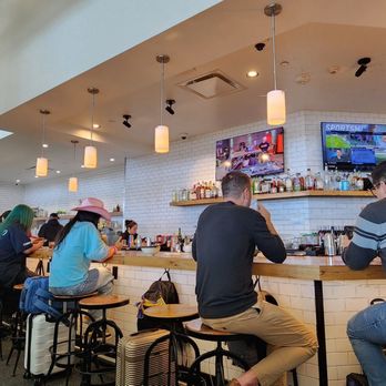 Escape Lounges - Airport Lounges Near Me - Phoenix, Arizona Escape Lounges - Airport Lounges Near Me - Phoenix, Arizona