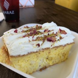 Saffron cake