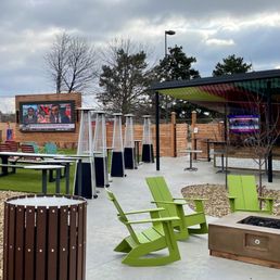 the outdoor seating area