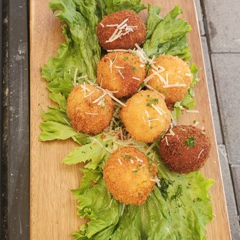 Sabor a Rancho - a platter of food on a table - Food Trucks Near Me - Novato, California Sabor a Rancho - a platter of food on a table - Food Trucks Near Me - Novato, California