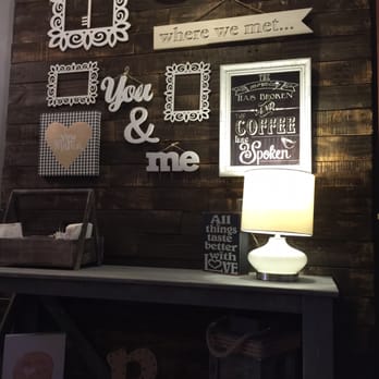Bubble Bubble Tea House - Love the decor here - Coffee & Tea Near Me - Rockwall, Texas