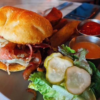 Purdy's Farmer & The Fish - burger - American Near Me - North Salem, New York Purdy's Farmer & The Fish - burger - American Near Me - North Salem, New York