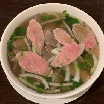 Pho Ninh Kieu - Medium P3: Pho Tai Nam Gan (~$11). - Vietnamese Near Me - Parsippany, New Jersey Pho Ninh Kieu - Medium P3: Pho Tai Nam Gan (~$11). - Vietnamese Near Me - Parsippany, New Jersey