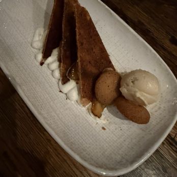 Pine Cone Ridge - Banana Cream Pie Stack - New American Near Me - Park City, Utah