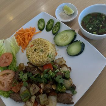 Pho Viet & Grill - Fried Rice and Shaking Beef Plate - Vietnamese Near Me - Spring, Texas