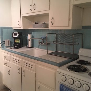 The Blue House - Shared kitchen for red and blue rooma - Guest Houses Near Me - Fort Lauderdale, Florida