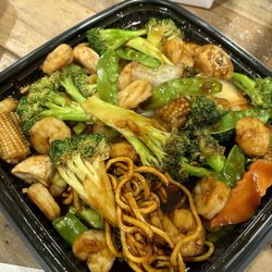 Hunan Wok - Shrimp pan fried noodles