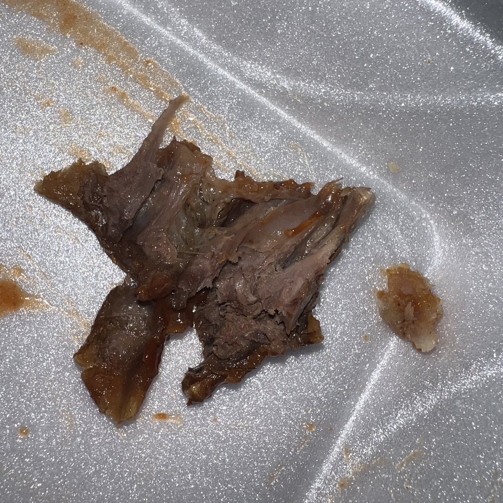 This is nasty the inside of my chicken they re dropped alll my chicken and sold it to me like this highly do not recommend them This is nasty the inside of my chicken they re dropped alll my chicken and sold it to me like this highly do not recommend them