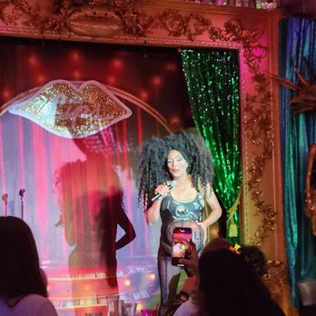 Lips - Sister Tootie - Bars Near Me - San Diego, California