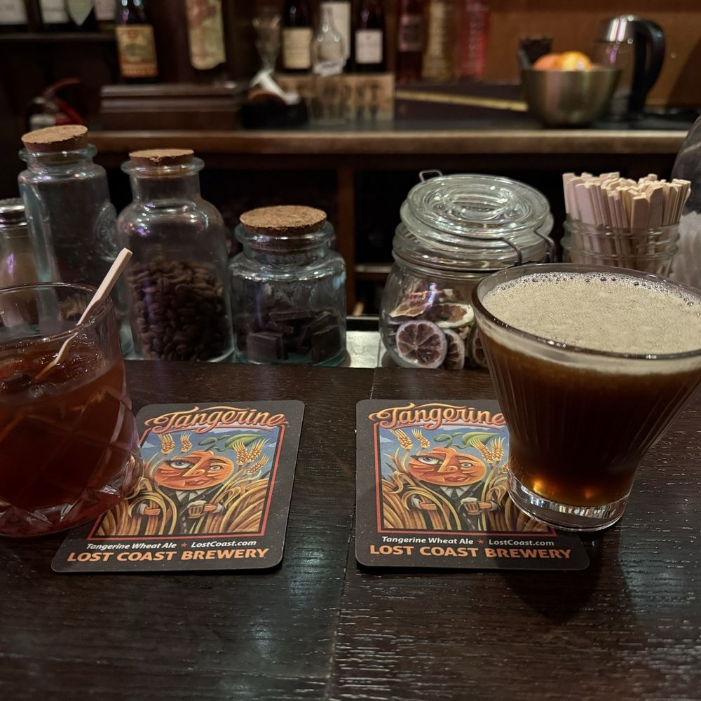 The Speakeasy - Old fashioned and chocolate martini - Speakeasies Near Me - Eureka, California The Speakeasy - Old fashioned and chocolate martini - Speakeasies Near Me - Eureka, California