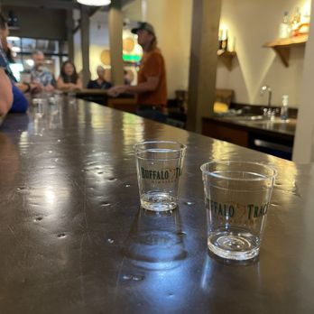 Buffalo Trace Distillery - Complimentary tastings - Distilleries Near Me - Frankfort, Kentucky