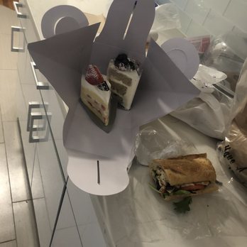Paris Baguette - A whole bunch of goodness! - Bakeries Near Me - Queens, New York Paris Baguette - A whole bunch of goodness! - Bakeries Near Me - Queens, New York