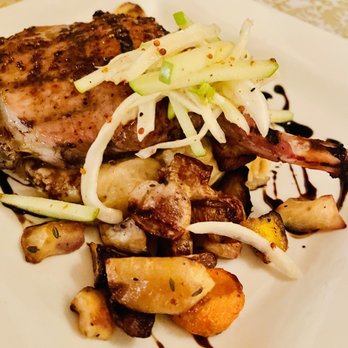 1911 Restaurant - Pork chop - American Near Me - Petoskey, Michigan
