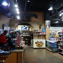 Lakeway Market Tap House
