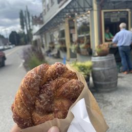 Cinnamon snail Cinnamon snail