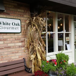 White Oak Gourmet - Exterior