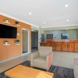 Best Western Ville Platte - Front Desk