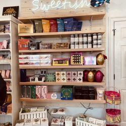 Sweetish Candy - Books, candy, marzipan, tea & other goodies
