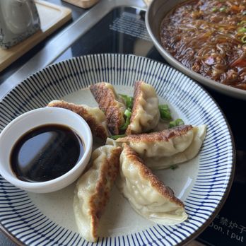 Mandarin Taste - 6 Fried Chicken Veg dumplings - Szechuan Near Me - Tulsa, Oklahoma Mandarin Taste - 6 Fried Chicken Veg dumplings - Szechuan Near Me - Tulsa, Oklahoma