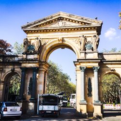 Hauptfriedhof - entrance, october 2016