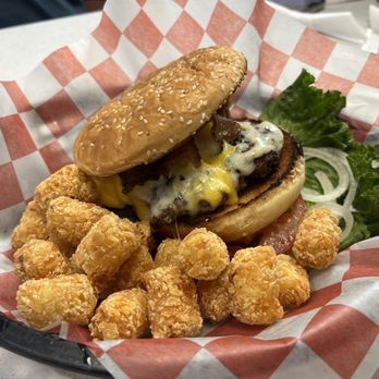 Penny's Diner - Bacon cheeseburger - Diners Near Me - Alpine, Texas Penny's Diner - Bacon cheeseburger - Diners Near Me - Alpine, Texas