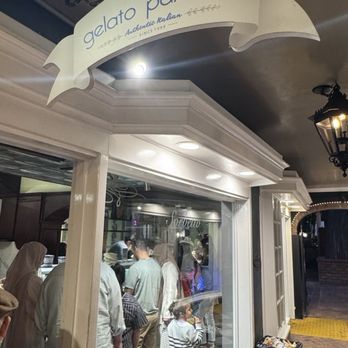 Gelato Paradiso - Ice Cream & Frozen Yogurt Near Me - Laguna Beach, California