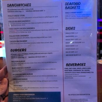 Parrot's Bar & Grill - Bars Near Me - St Peters, Missouri