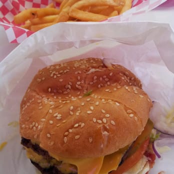 Lennys Burger - Yummerz! - Burgers Near Me - Phoenix, Arizona Lennys Burger - Yummerz! - Burgers Near Me - Phoenix, Arizona