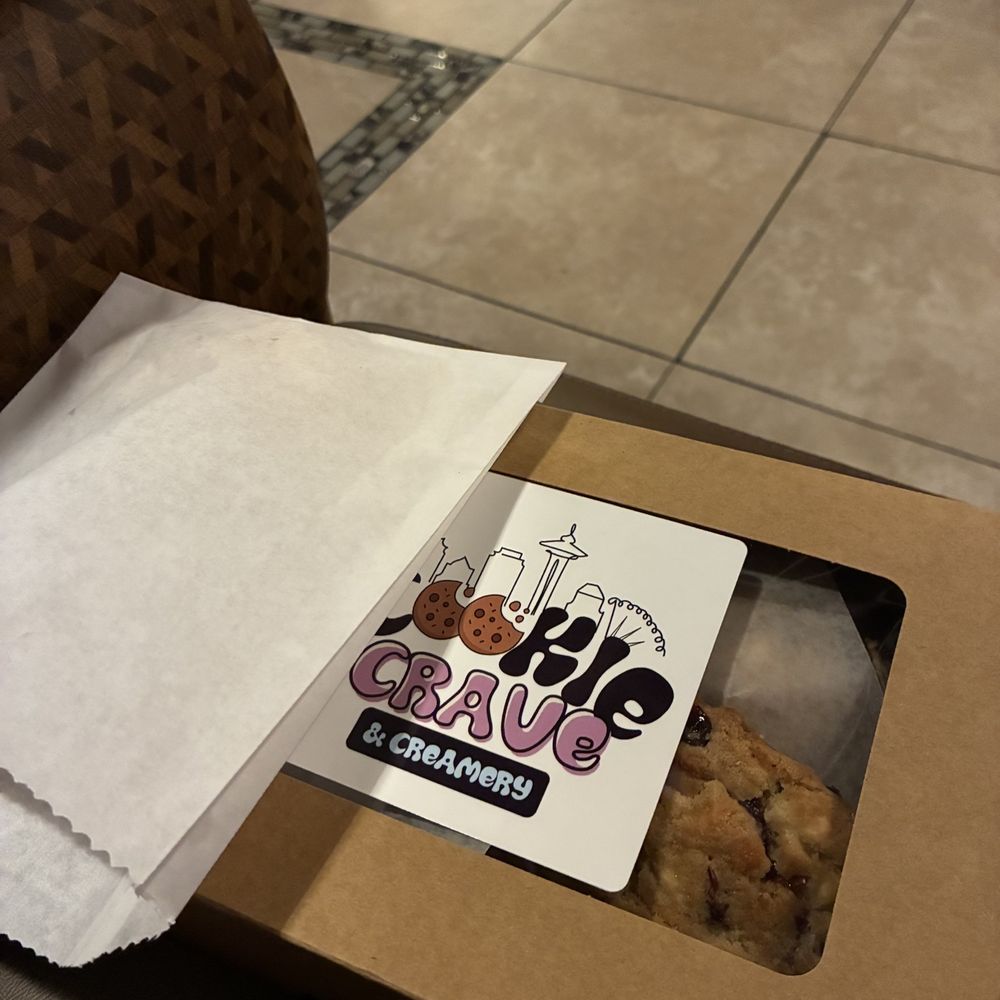 12 cookies for the price of 10?! What a deal!!! A huge thank you to the incredibly kind gentleman that helped me pick some tasty treats!