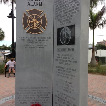 Bradenton Riverwalk - Firefighter Memorial - Parks Near Me - Bradenton, Florida Bradenton Riverwalk - Firefighter Memorial - Parks Near Me - Bradenton, Florida
