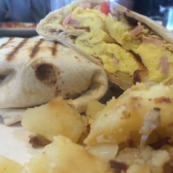Colony Diner - Omelette Wrap & Home Fries - Diners Near Me - East Meadow, New York Colony Diner - Omelette Wrap & Home Fries - Diners Near Me - East Meadow, New York