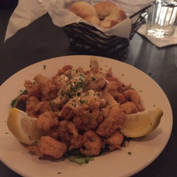 Cajun Queen - Bread and fried crawfish appetizer . Very good ! - Cajun/Creole Near Me - Charlotte, North Carolina