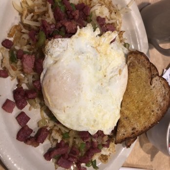 Cypress Breakfast House - Corned beef hash and eggs - Breakfast & Brunch Near Me - Cypress, Texas