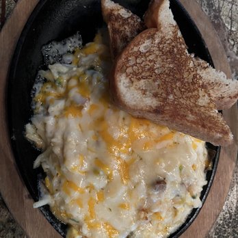 J. Wilson's - New American Near Me - Beaumont, Texas