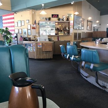 Peter's Cafe - Yes it's a diner' - American Near Me - Millbrae, California