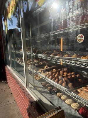 La Reyna Bakery & Coffee Shop by null