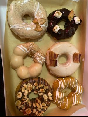 Bom Bakeshop by null