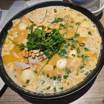 SoHoMei - Laksa mm noodles - Chinese Near Me - San Francisco, California