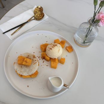 Mango Mango Dessert - Mango sticky rice - Desserts Near Me - Las Vegas, Nevada Mango Mango Dessert - Mango sticky rice - Desserts Near Me - Las Vegas, Nevada