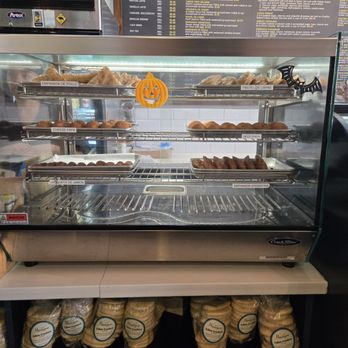 Merengue Bakery & Cafe - Bakeries Near Me - Monrovia, California Merengue Bakery & Cafe - Bakeries Near Me - Monrovia, California