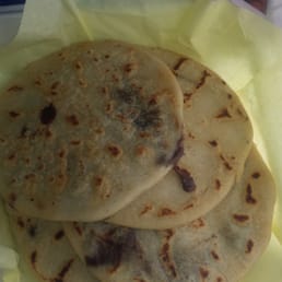 Chicharron Con Queso