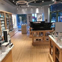 Bluemercury - The front of the store !